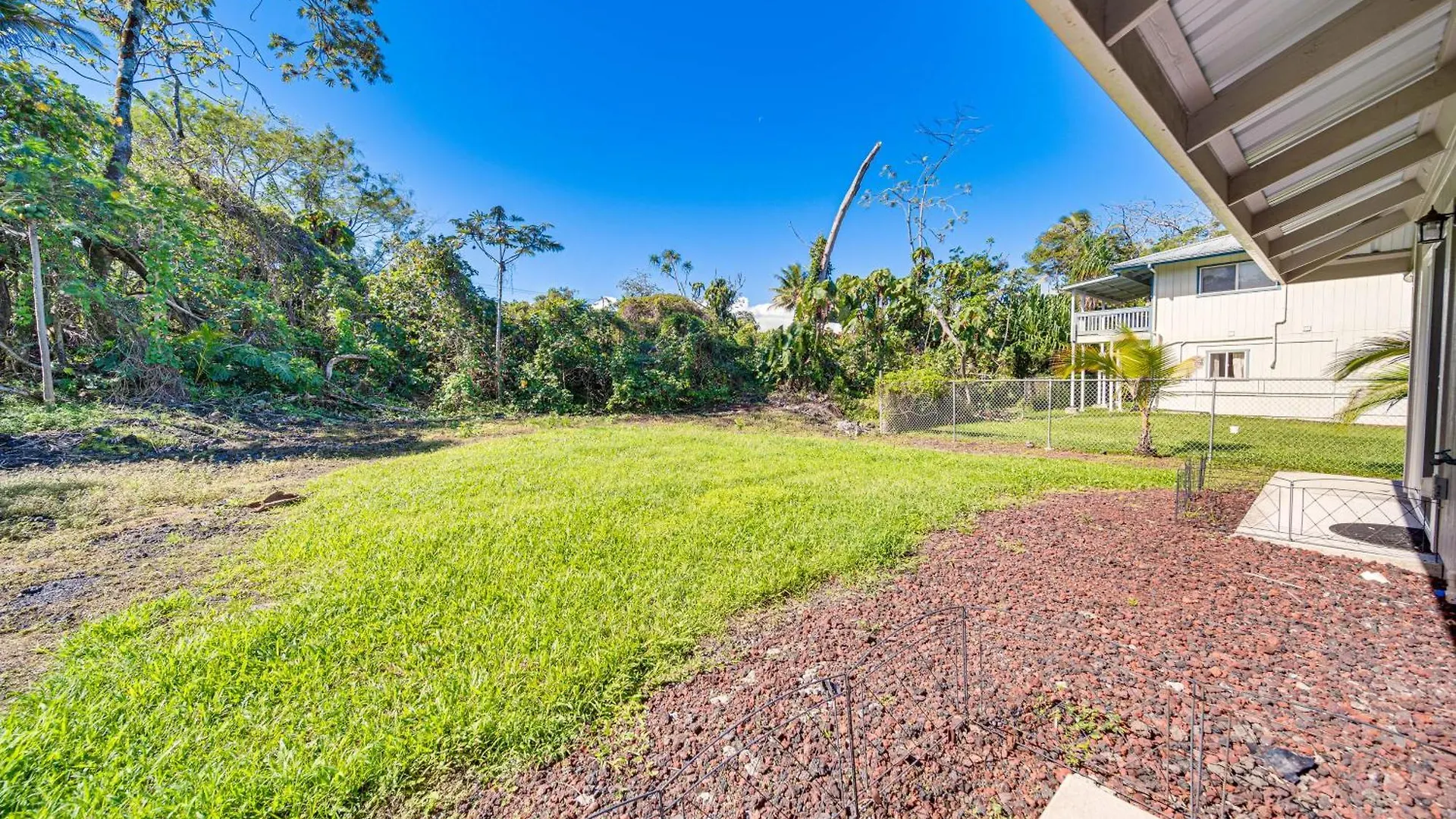Pahoa House With Lanai, Walk To Ocean!别墅